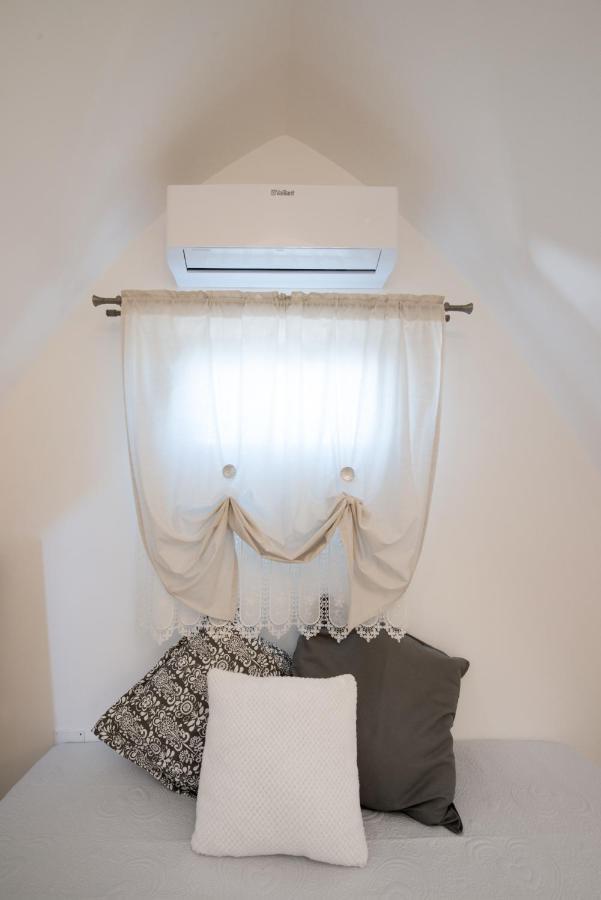 Il Vecchio Frantoio Bed & Breakfast Pezze Di Greco Dış mekan fotoğraf